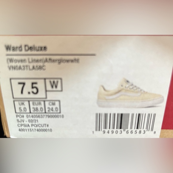 Vans® Ward Deluxe Women's Skate Sneakers size 7.5 New in Box - Picture 7 of 7